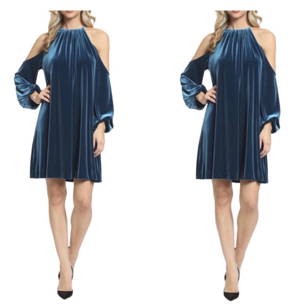 Belle Badgley Mischka Teal Cold Shoulder Long Sleeve Velvet Dress